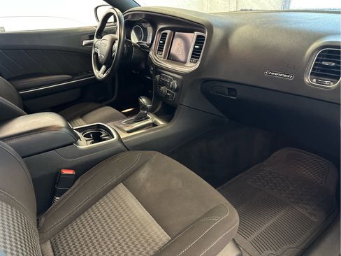 Used 2023 Dodge Charger SXT image 24
