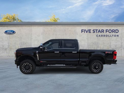 Used 2024 Ford F250 Platinum image 5