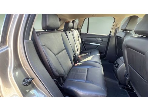 Used 2013 Ford Edge SEL image 31
