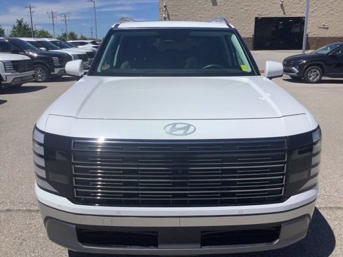 Used 2026 Hyundai Palisade SEL AWD/4WD image 2
