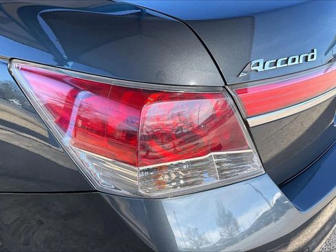Used 2011 Honda Accord SE image 28