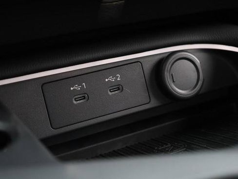 New 2026 Nissan Sentra SR FWD image 15