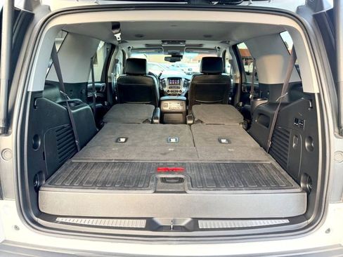 Used 2017 GMC Yukon Denali w/ Open Road Package image 19