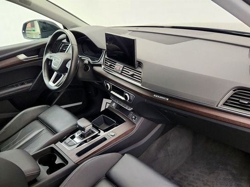 Used 2023 Audi Q5 e Premium Plus w/ Premium Plus Package AWD/4WD image 25