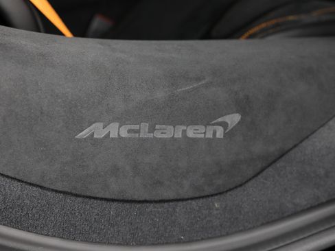 Used 2026 McLaren 750S Spider RWD image 34