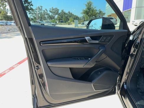 Used 2019 Audi Q5 2.0T Premium Plus w/ Premium Plus Package image 10