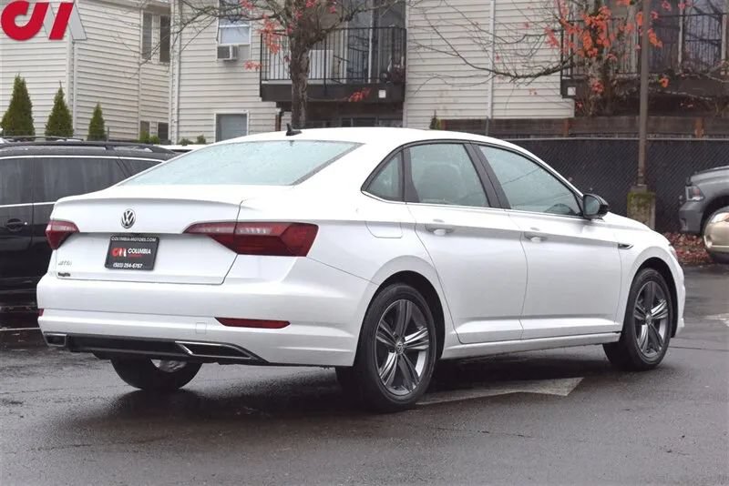 Used 2021 Volkswagen Jetta R-Line w/ R-Line Cold Weather Package FWD image 5
