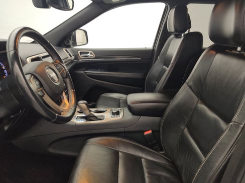 Used 2017 Jeep Grand Cherokee Limited AWD/4WD image 17