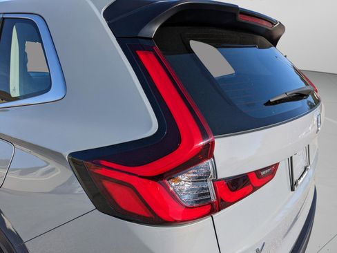 Used 2024 Honda CR-V LX image 39