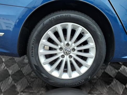 Used 2017 Volkswagen Passat 1.8T SE image 7