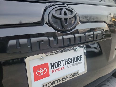 Used 2023 Toyota 4Runner SR5 Premium image 5