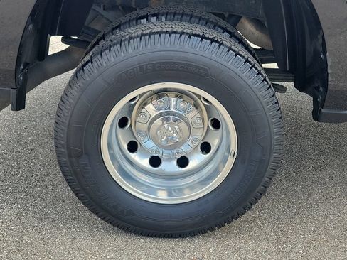 Used 2022 RAM 3500 Laramie AWD/4WD image 5