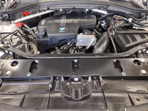Used 2017 BMW X3 xDrive28i AWD/4WD image 10