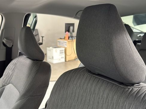 Used 2026 Toyota Camry LE image 13