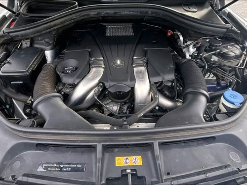 Used 2019 Mercedes-Benz GLS 550 4MATIC image 31