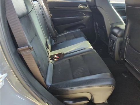 Used 2022 Jeep Grand Cherokee Laredo X image 22