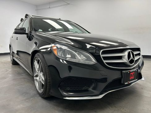 Used 2014 Mercedes-Benz E 350 4MATIC Wagon image 10