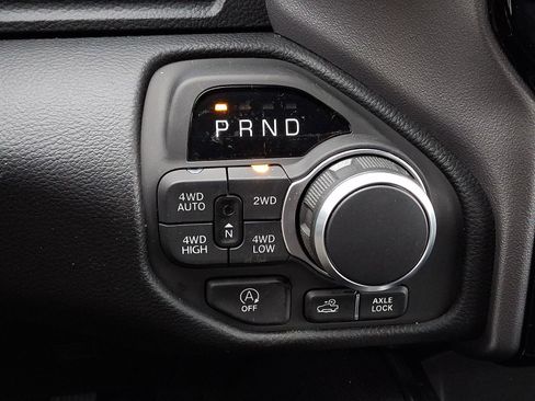 New 2026 RAM 1500 Big Horn AWD/4WD image 11