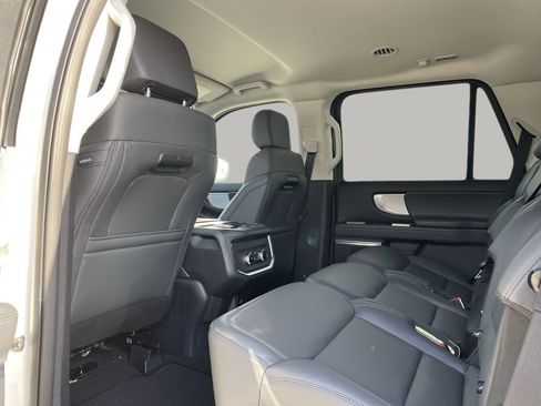 New 2026 Ford Expedition Active RWD image 20