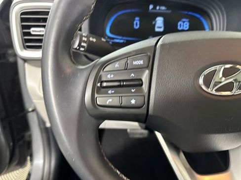 Certified 2023 Hyundai Venue SEL image 15