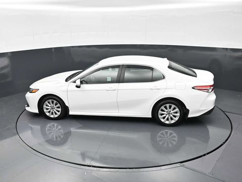 Used 2020 Toyota Camry LE w/ Cold Weather Package AWD/4WD image 24