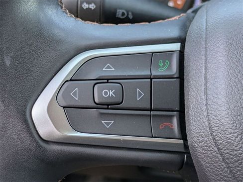 Certified 2022 Jeep Compass Limited image 20