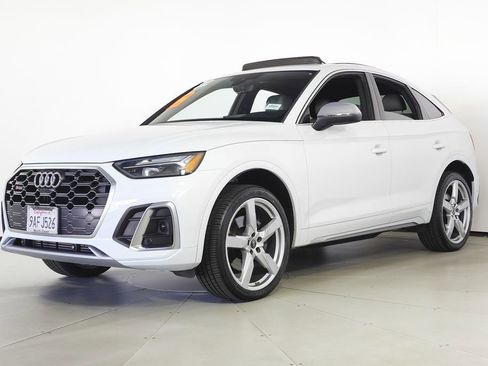 Used 2022 Audi SQ5 Premium Plus w/ Premium Plus Package image 2