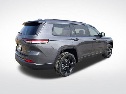 New 2026 Jeep Grand Cherokee L Limited w/ Limited Altitude Package AWD/4WD image 3