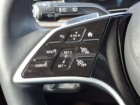 Certified 2025 Mercedes-Benz GLE 450 GLE 450 image 22