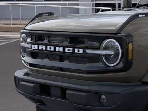 New 2026 Ford Bronco Outer Banks AWD/4WD image 19