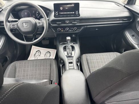 Used 2023 Honda HR-V LX image 16