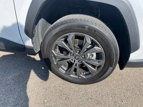 Used 2023 Toyota RAV4 XLE Premium AWD/4WD image 3