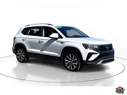 Certified 2023 Volkswagen Taos SE
