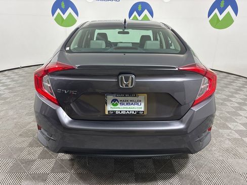Used 2017 Honda Civic EX-T image 9