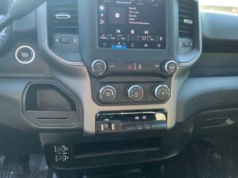 Used 2024 RAM 3500 Tradesman w/ Chrome Appearance Group image 27