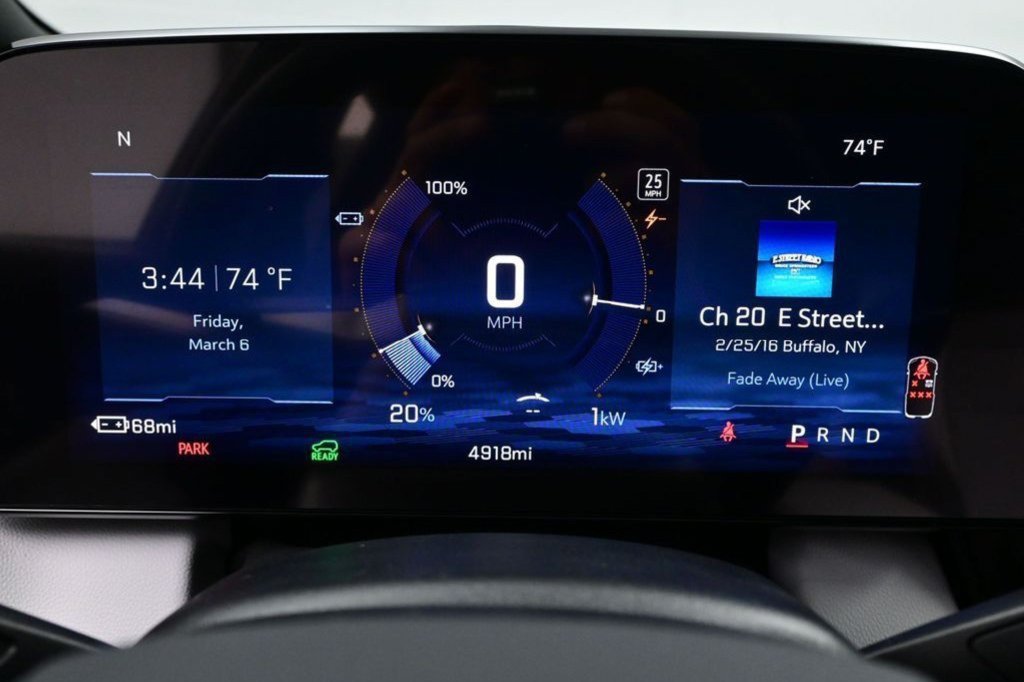 Used 2026 Chevrolet Equinox EV LT FWD image 32