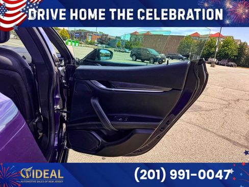 Used 2018 Maserati Ghibli S Q4 AWD/4WD image 14