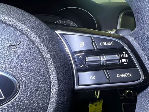 Used 2020 Kia Optima LX FWD image 24