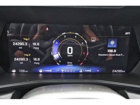 Used 2025 Chevrolet Colorado W/T RWD image 15
