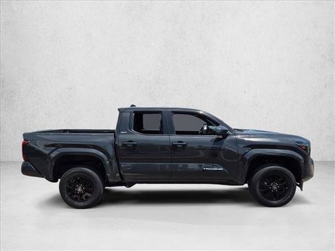Used 2024 Toyota Tacoma SR5 RWD image 4