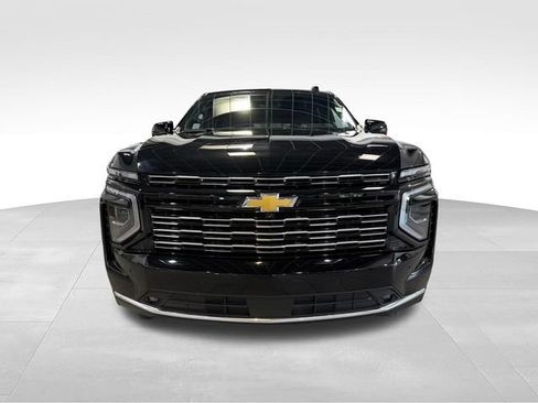 Used 2025 Chevrolet Tahoe High Country w/ Sun And Tow Package AWD/4WD image 2