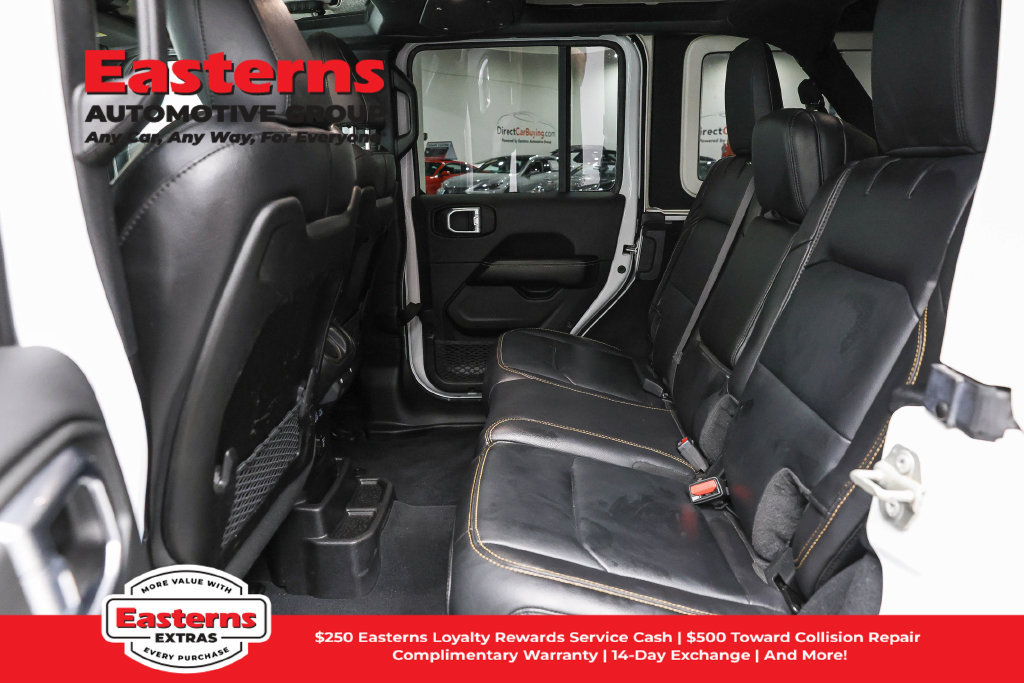 Used 2024 Jeep Wrangler Unlimited Sahara w/ Dual Top Group AWD/4WD image 23