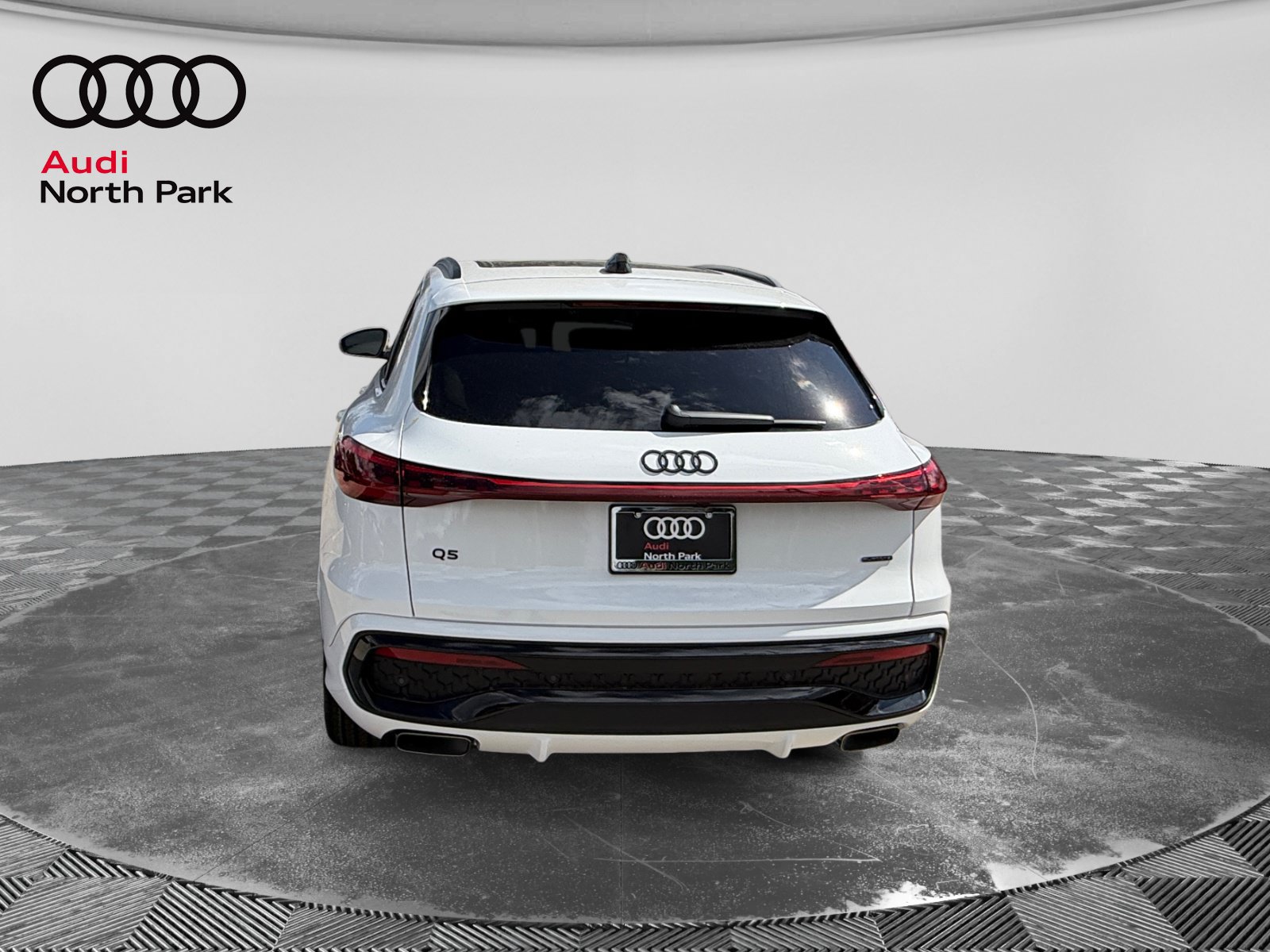 New 2026 Audi Q5 Premium Plus AWD/4WD image 4