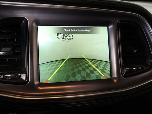 Used 2022 Dodge Challenger R/T w/ Plus Package image 6