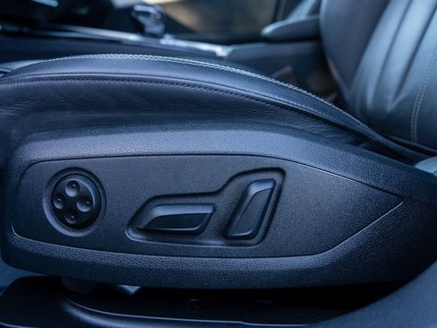 Used 2025 Audi A5 2.0T Premium Plus image 16