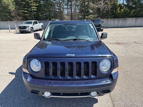 Used 2016 Jeep Patriot High Altitude image 3