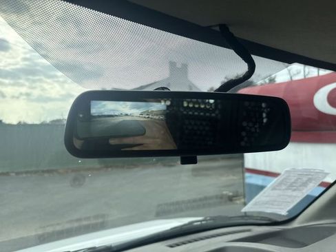 Used 2023 GMC Savana 2500 w/ Driver Convenience Package image 17