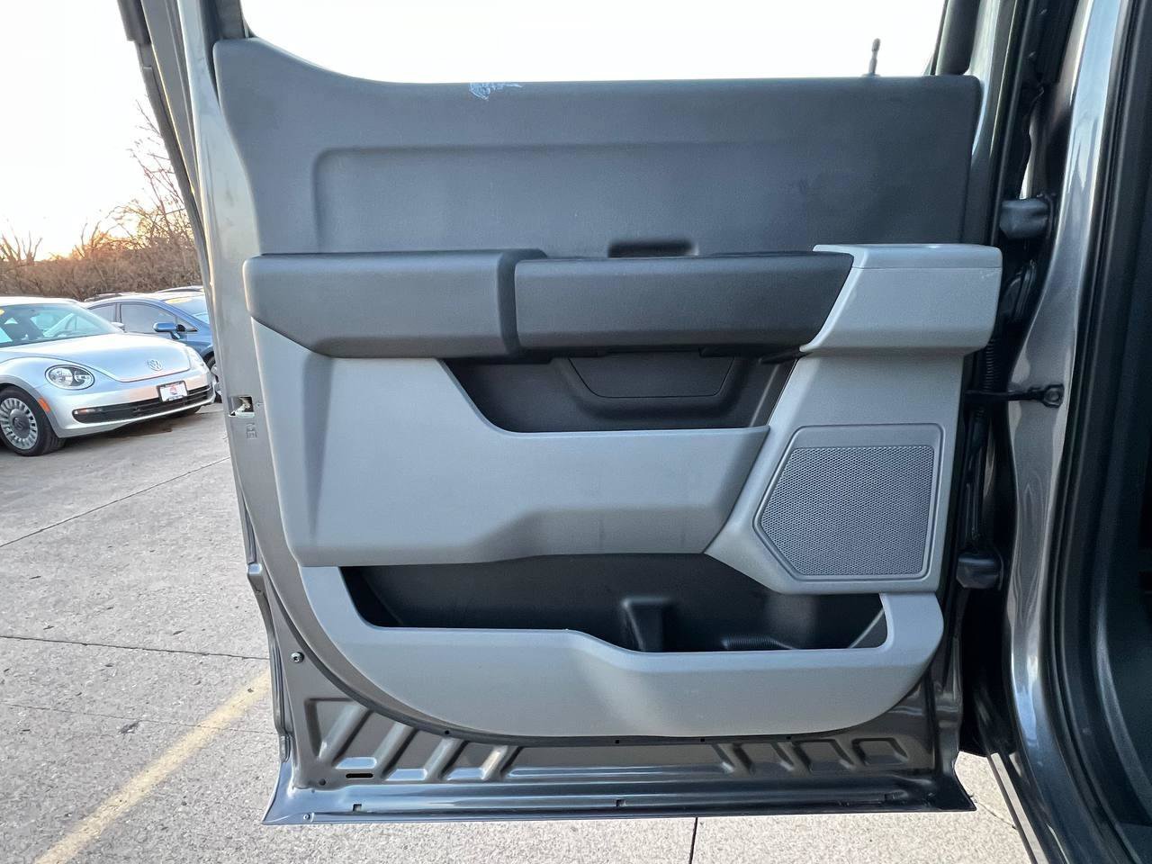 Used 2023 Ford F350 XL AWD/4WD image 9