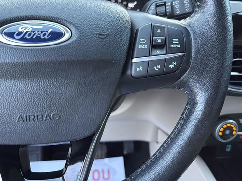 Used 2020 Ford Escape SEL image 16