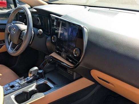 Used 2024 Lexus NX 250 NX 250 Premium w/ Cold Area Package image 22